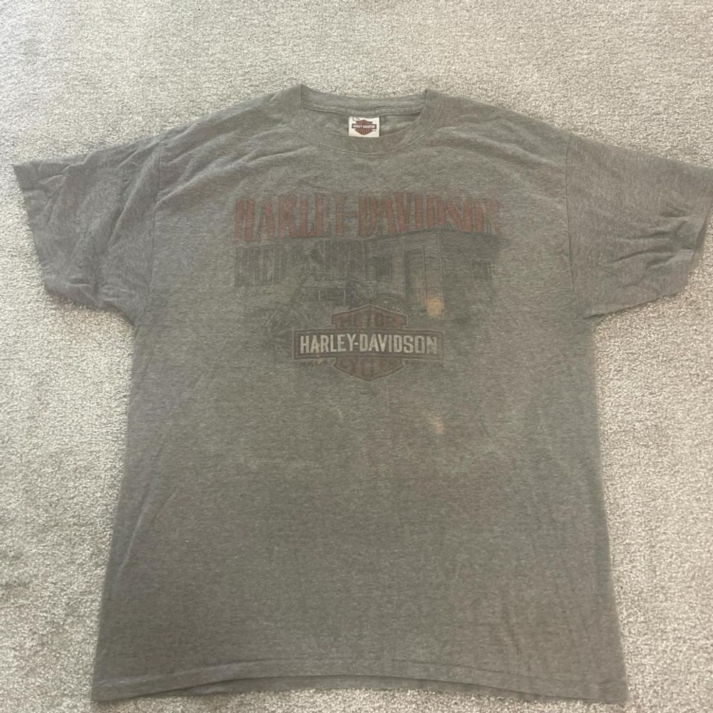 Y2K Harley-Davidson "Bred in a Shed" Distressed T-Shirt Men's Large